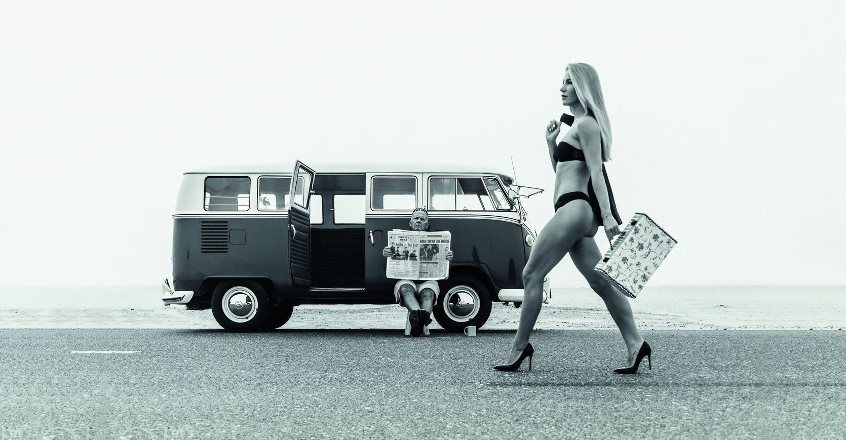 Walking Sexy Girl Poster Debbie Hatchett Woman Black and White Style - xonomax