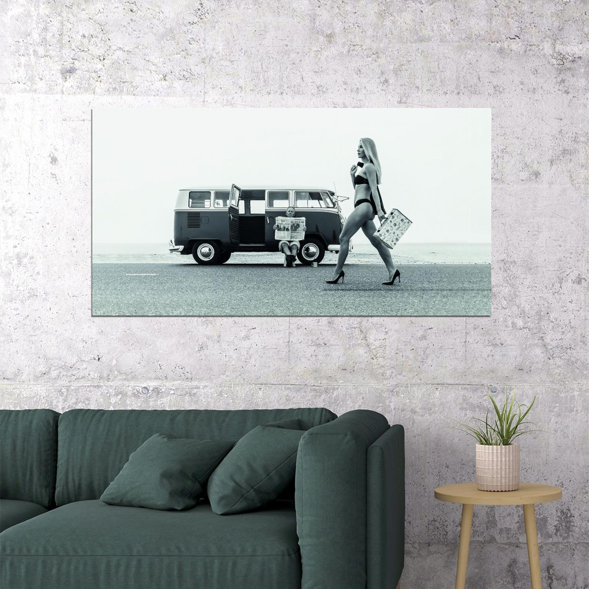 Walking Sexy Girl Poster Debbie Hatchett Woman Black and White Style - xonomax